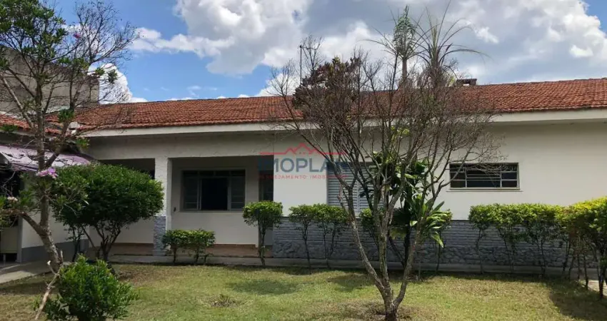 Casa á venda e locação com 220 m² - quintal amplo gramado - alvinópolis - atibai