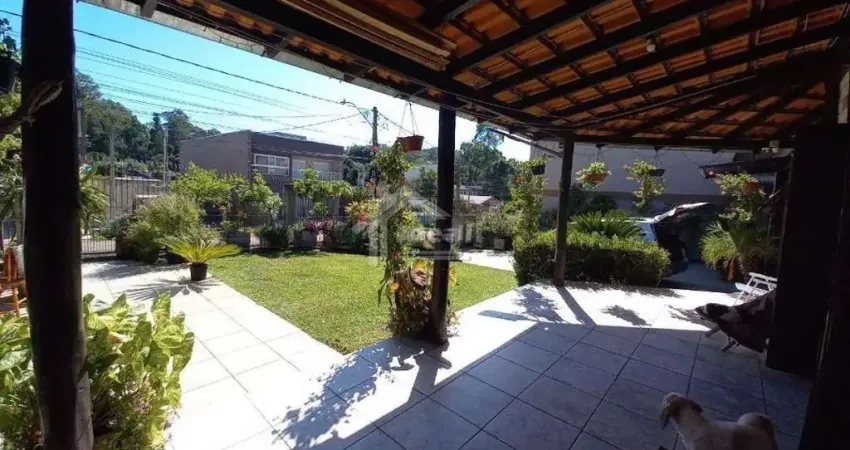 Casa com 3 quartos à venda na Rua Dona Ecilda, 344, Freitas, Sapucaia do Sul