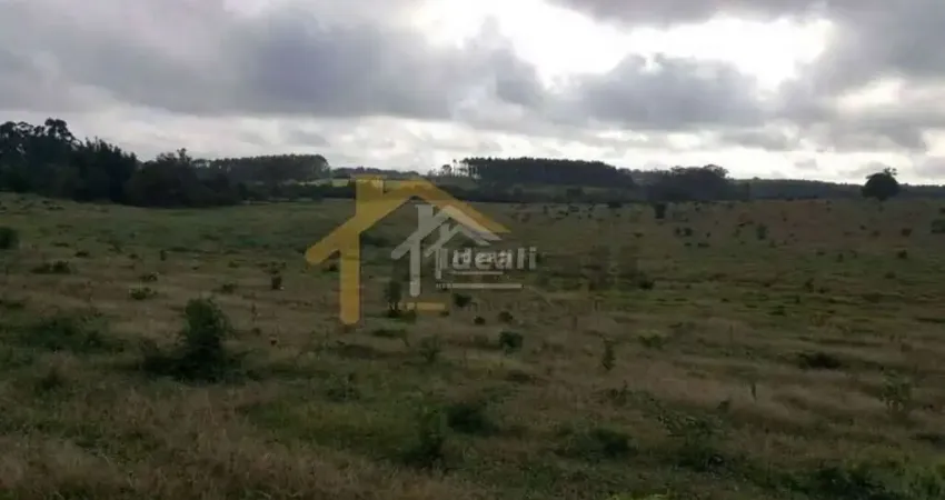 Chácara / sítio com 1 quarto à venda na Deoclecio Rodrigues, 1, Berto Círio, Nova Santa Rita
