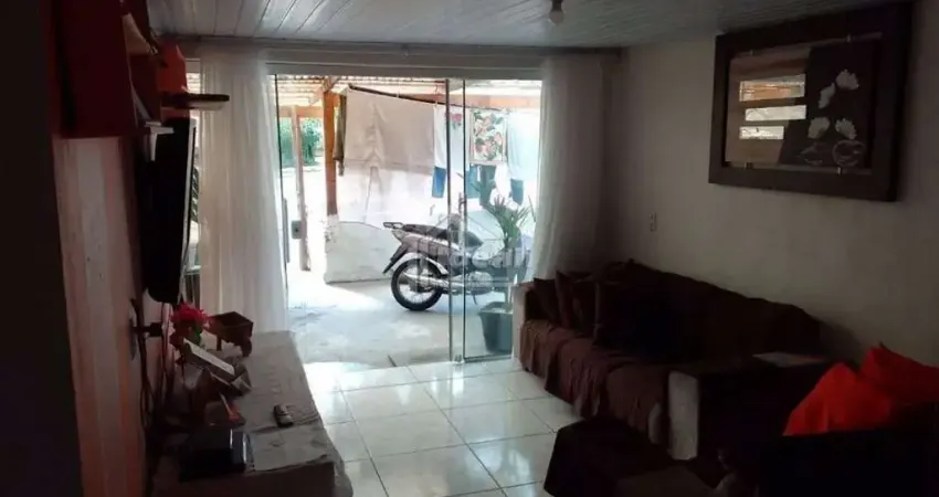 Casa com 3 quartos à venda na Rua Gilberto Ferraz, 351, Lomba da Palmeira, Sapucaia do Sul