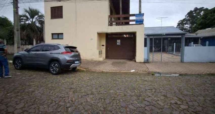 Sobrado com 2 dormitórios à venda, 61 m² por R$ 230.000,00 - Pinheiro - São Leopoldo/RS