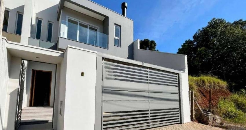 Sobrado com 3 dormitórios à venda, 190 m² por R$ 1.258.000,00 - Cristo Rei - São Leopoldo/RS