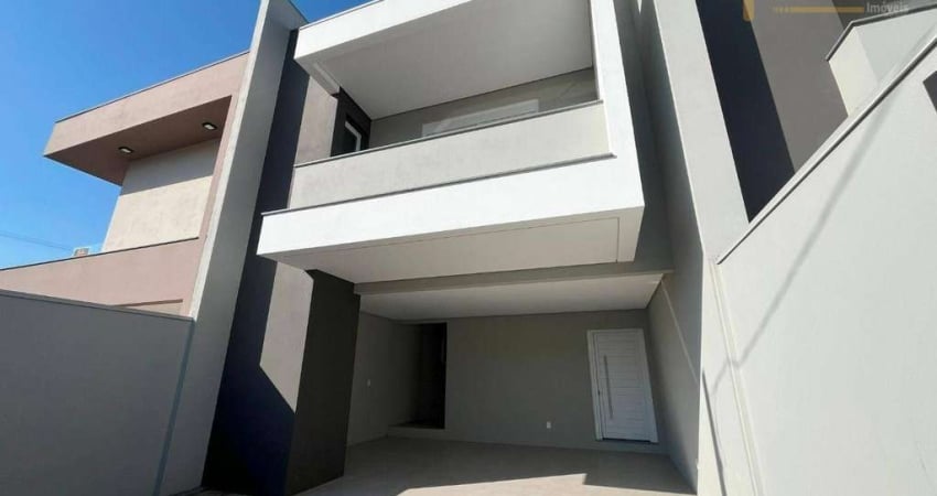 Sobrado com 3 dormitórios à venda, 150 m² por R$ 950.000,00 - Cristo Rei - São Leopoldo/RS