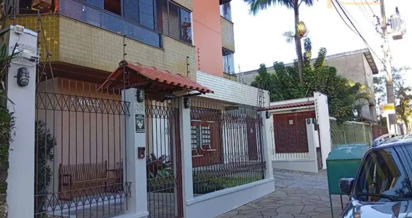Cobertura com 4 dormitórios à venda, 226 m² por R$ 900.000,00 - Rio Branco - São Leopoldo/RS