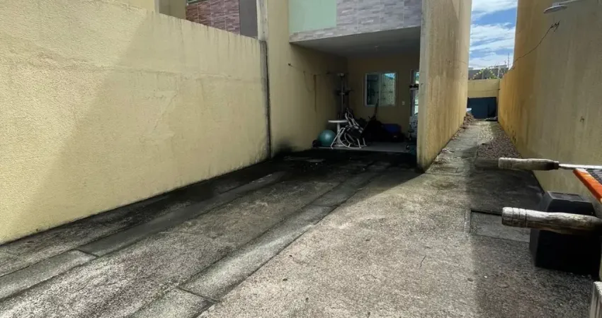 CASA PARA REPASSE NO MARACANAU APÓS O ASSAI