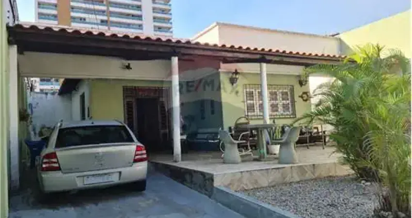 Casa com 5 quartos à venda na Rua Doutor Ratisbona, 30, Fátima, Fortaleza