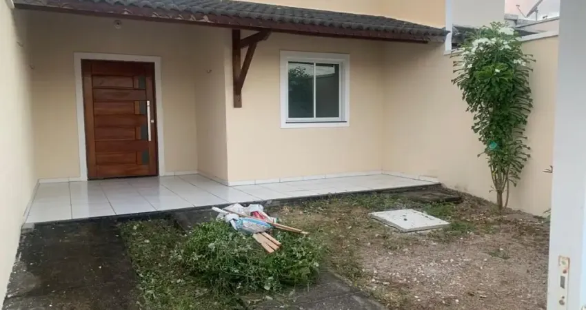 Casa em condomínio fechado com 3 quartos à venda na Rua Reginaldo Rosa, Novo Maranguape II, Maranguape