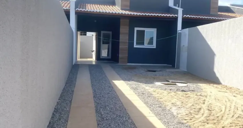 Linda casa plana pronta pra morar sem burocracia e sem consulta SPC e Serasa, imóvel devidamente documentado e de procedência...