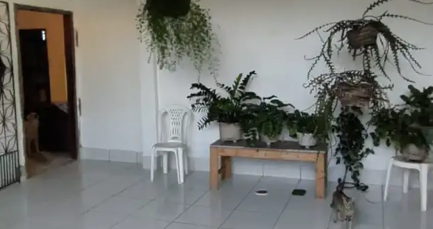 Casa + ponto comercial na cidade dos funcionários - fortaleza-ce.