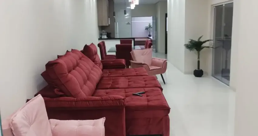 Oportunidade! Casa de Alto Padrão na Praia de Coroados – Guaratuba