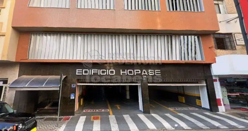 Sala comercial para alugar na Rua Voluntários de São Paulo, 3169, Centro, São José do Rio Preto