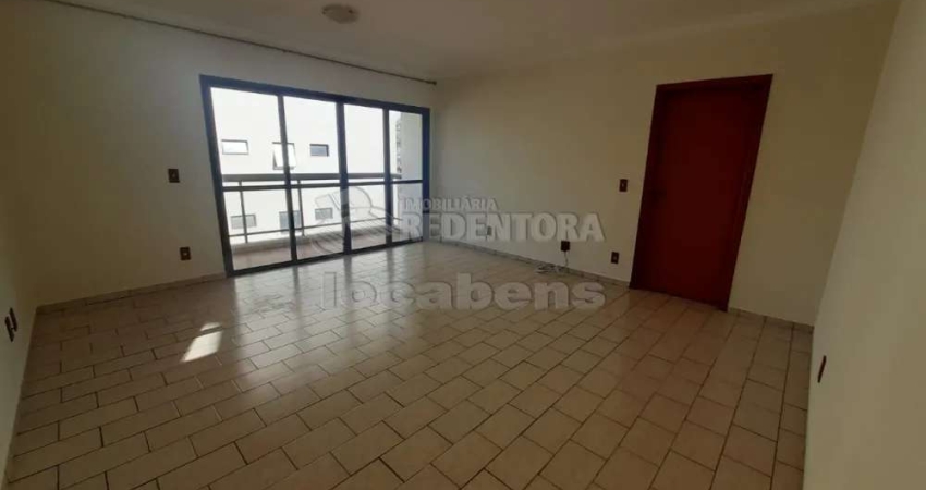 Vila Diniz - Apartamento 03 dormitórios sendo 01 tipo apartamento e todos com armários
