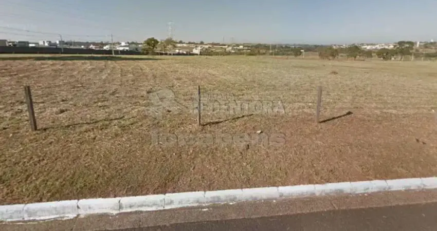 Ótimo lote comercial com 1.426m² próximo a represa municipal