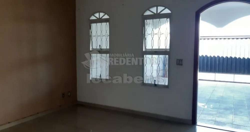 Casa com 3 quartos à venda no Centro, Ibirá 