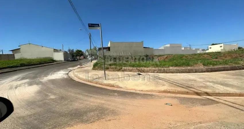 Terreno à venda no Residencial Santa Regina, São José do Rio Preto 