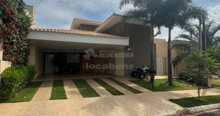 Recanto do Lago - Maravilhosa Casa em Condomínio à Venda
