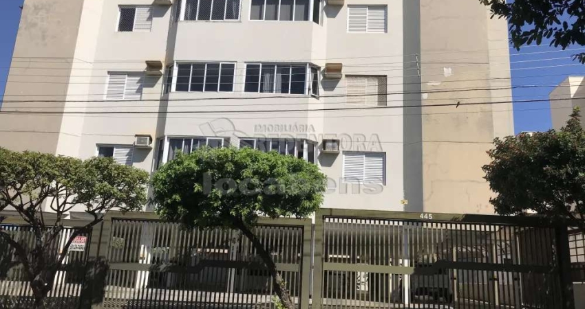 Parque Residencial Lauriano Tebar - Apartamento com 02 dormitórios
