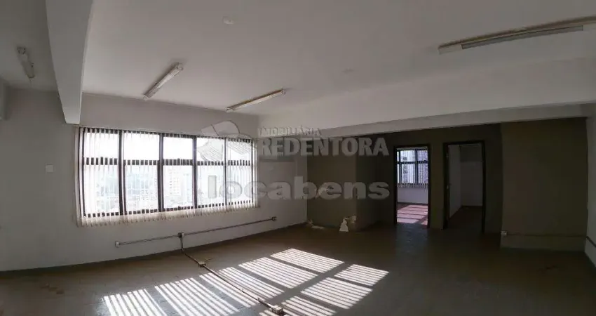 Ótima sala comercial no estrela maia no centro com 2 salas e 2 wcs e 1 vaga