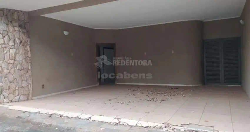 Jardim municipal - casa com amplo terreno, 4 dorms sendo 3 tipo aptos,2 salas, escritório, cozinha planejada