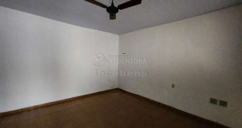Casa com 3 quartos à venda na Vila Falavina, São José do Rio Preto 
