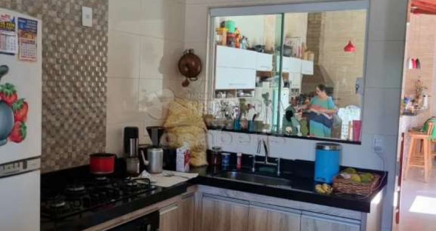 Santa Regina - Vendo casa nova acabamento excelente - 3 dormitórios
