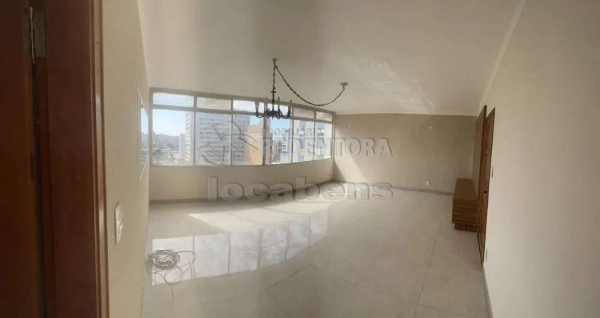 Centro-  Edifício Clipper Rio Preto-  Apartamento de 03 dormitórios