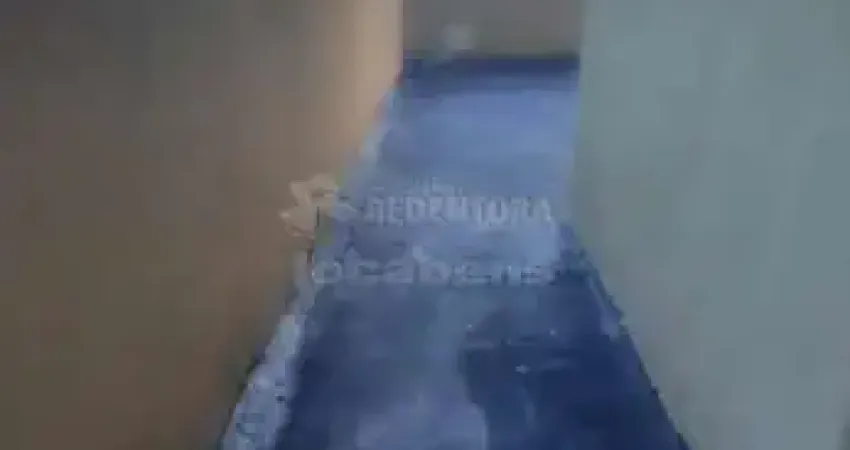 Castelinho, perto do Bosque da Felicidade - Casa com 2 dorms, sala, coz, wc, quintal, garagem, estuda propostas