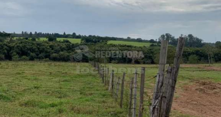 Terreno comercial à venda na Zona Rural, Cedral 