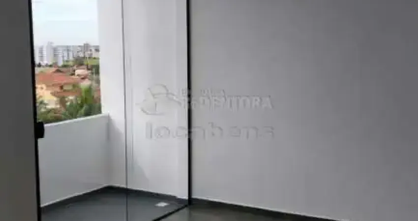 Bairro Universitário - Apartamento com 04 dormitórios à Venda