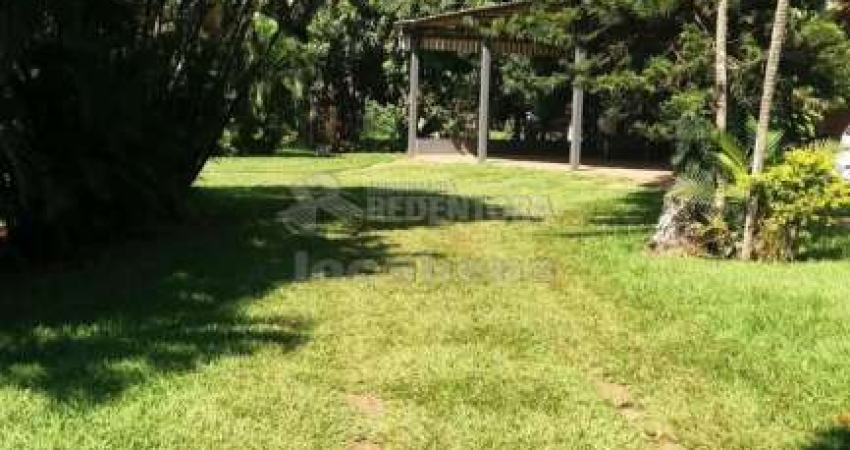 San Fernando Valley  - Propriedade com 460,90m², boa para residir e/ou alugar para Festas e/ou Temporadas