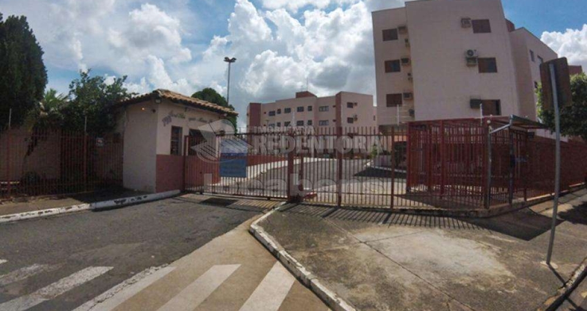 Vila São Judas Tadeu / Condomínio Residencial Augusto Moreno Filho - Apartamento com 02 dormitórios com armários embutidos