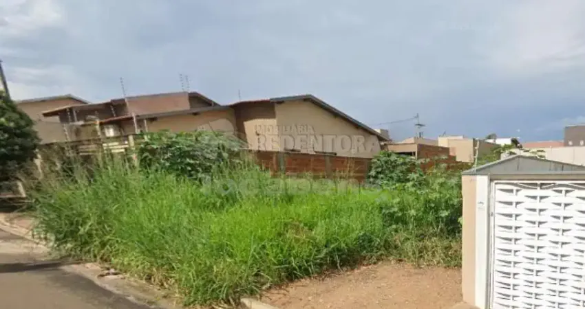 Terreno à venda no Parque das Amoras II, São José do Rio Preto 