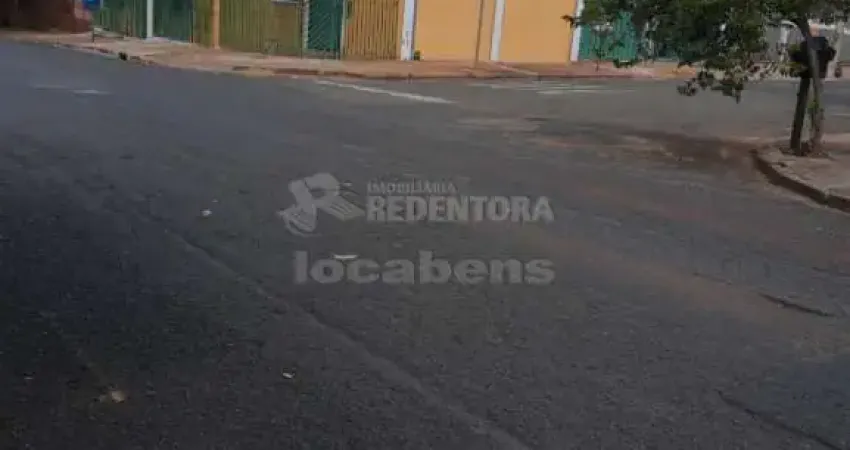 Ótima Casa à Venda