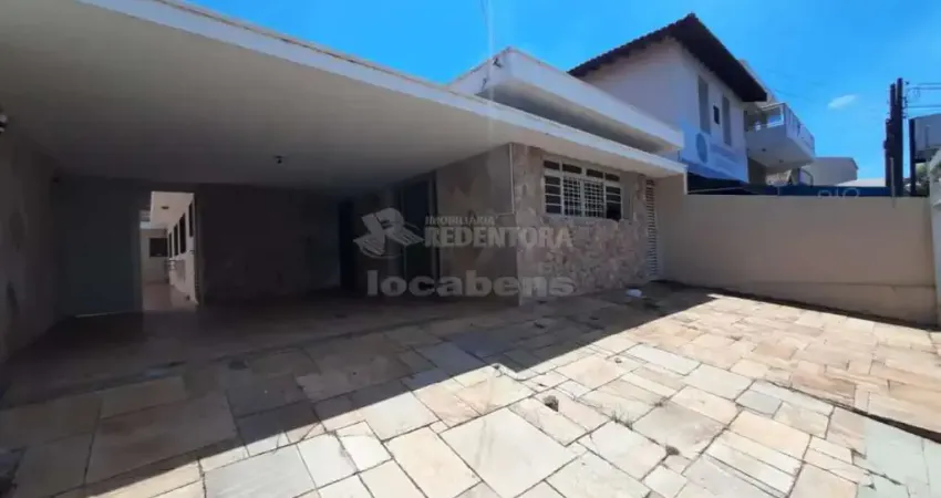 Jardim América - Casa com 4 dormitórios em excelente localização