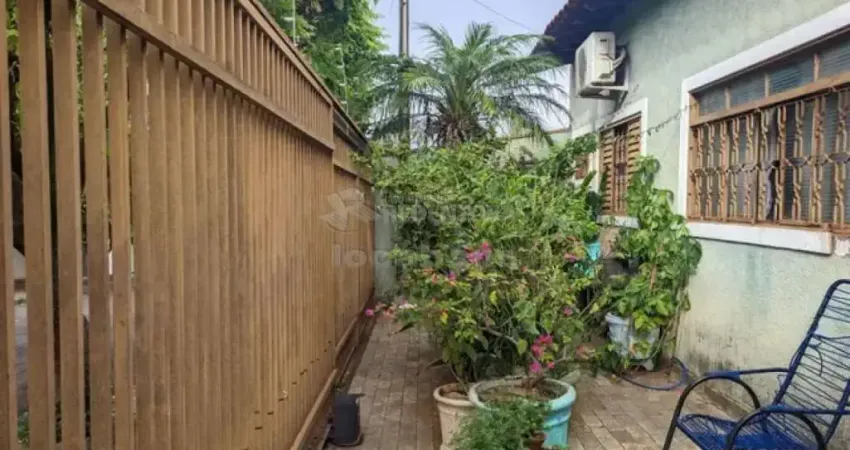 Casa com 3 quartos à venda no Parque das Aroeiras, São José do Rio Preto