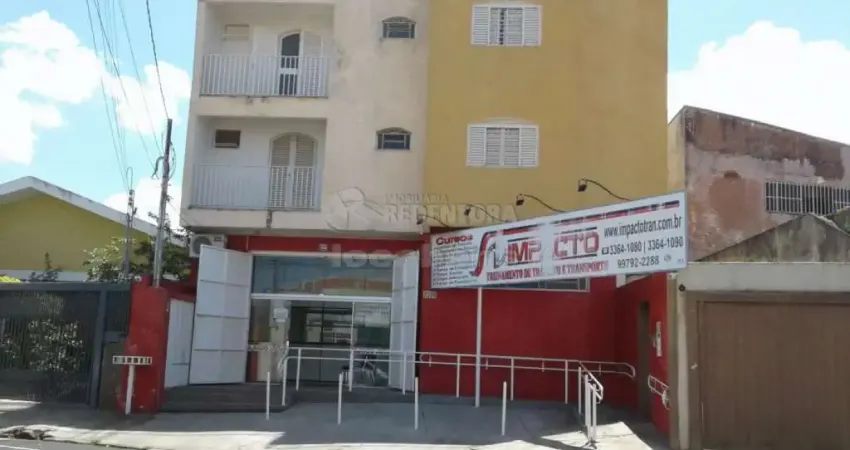 Boa Vista - Apartamento com 3 dormitórios sendo 1 tipo apartamento e 1 vaga de garagem coberta