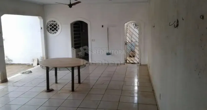 Vila Ercília - Casa para uso comercial e/ou residencial - Terreno de 537,50m² e área construída de 409,60m²