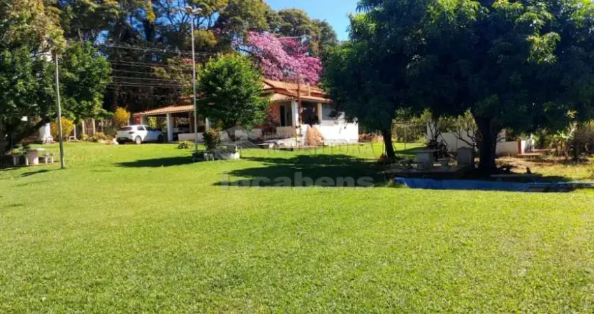 Chácara Recanto Feliz - Bairro Estancia Jóckei Club