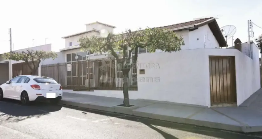 Casa com 4 quartos à venda no Centro, Mirassol