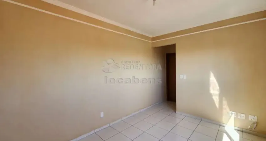 Apartamento com 01 dormitório com armário no bairro cidade nova