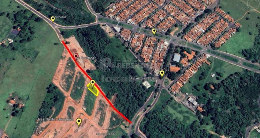 Área comercial próximo ao anel viário com possibilidade de construção de Predinhos / Barracão