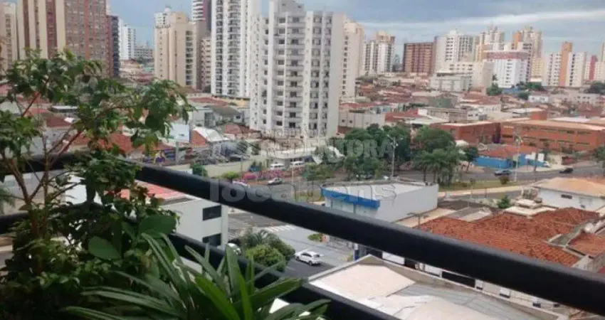 Apartamento com 2 dormitórios com 1 vaga de garagem coberta no bairro boa vista