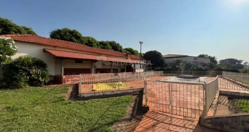 Fazenda à venda no Centro, Macaubal 