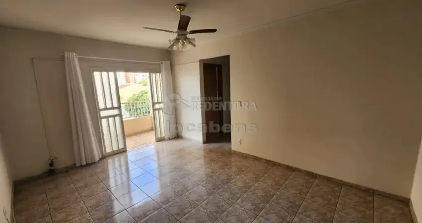 Apartamento com 02 dormitórios localizado na Vila Imperial.