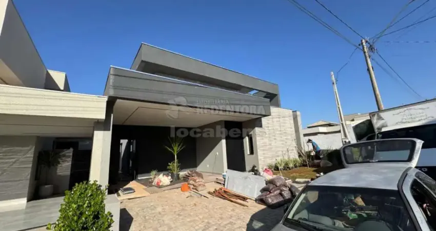 Casa térrea com 3 suítes e 5 banheiros no Village Provence