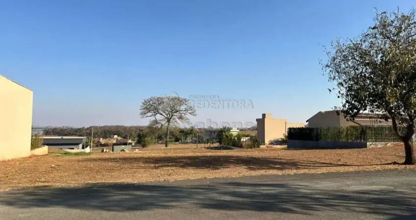 Terreno em condomínio fechado à venda na Zona Rural, Fronteira 