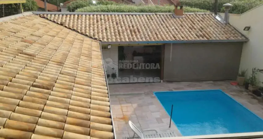 Conceição - sobrado - bom local, 1 suite com hidro e 2 dormitórios, piscina, varanda gourmet, balcão refrigerado