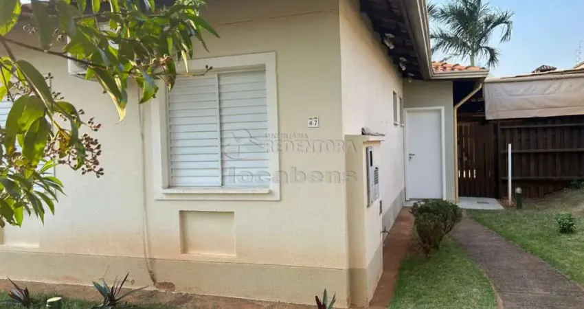 Casa de 3 dormitórios com armários, sendo 1 suíte com closet no giardino i