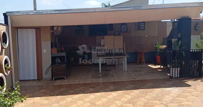 Ótima Casa Residencial para Venda - 2 Dormitórios / Centro (Engenheiro Schmitt)
