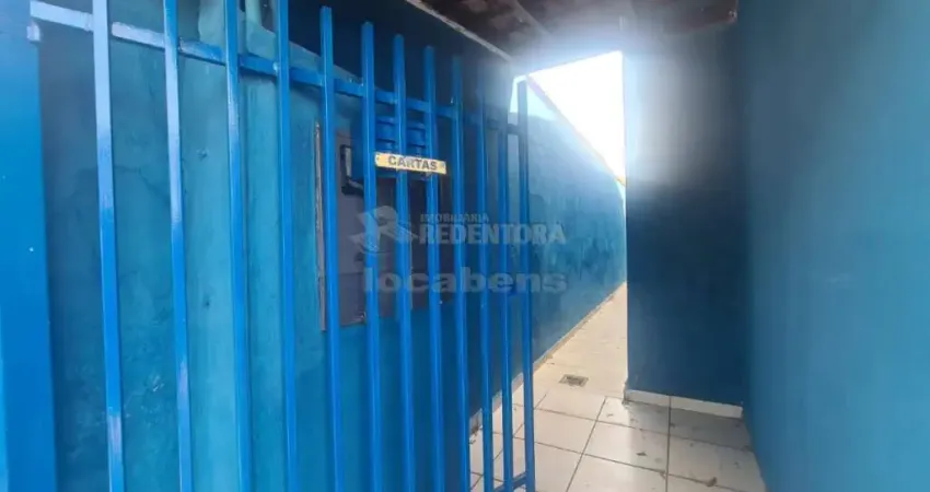 Casa para locação no Cristo Rei - Edícula com 1 quarto